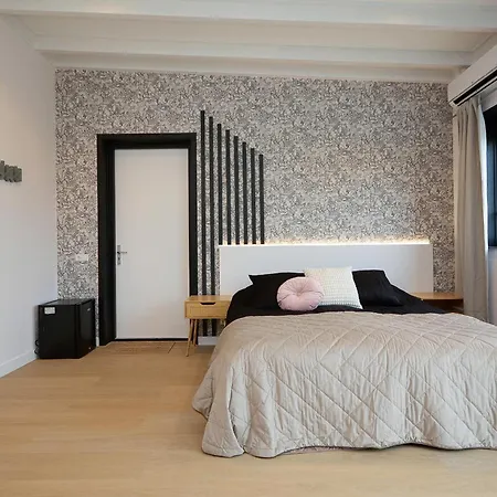 Tulip Bed & Breakfast