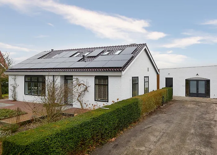 بيت ضيافة Tulip 3*